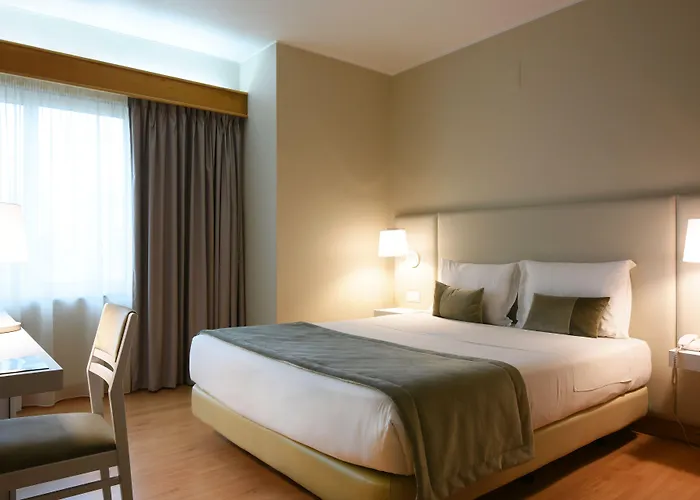 Exe Wellington 酒店 菲盖拉-达福什