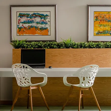 Exe Wellington フィゲイラ・ダ・フォズ