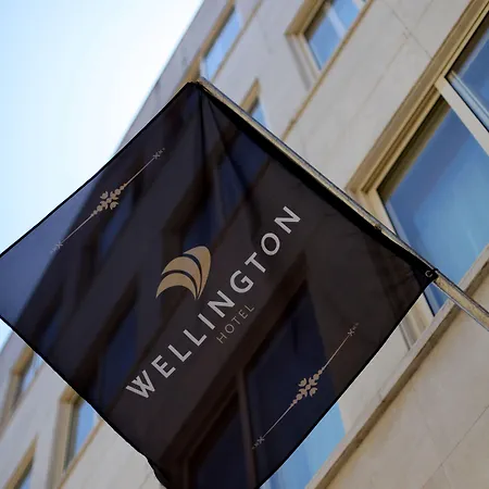 Exe Wellington 4*