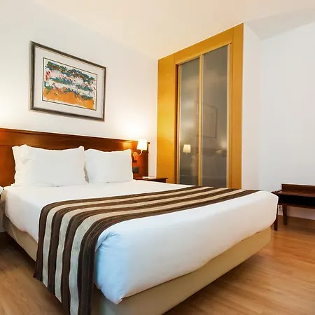 Hotel Exe Wellington 4*